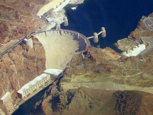Types of Dams: Gravity Dam (Credit: LICKO 2005)