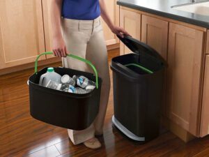 Sustainable Manufacturing Practices: Product Recycling (Credit: Rubbermaid Products 2012 .CC BY 2.0.)