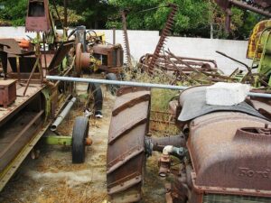 Corrosion and Rusting Comparison: Loss of Equipment-Efficiency as an Effect of Corrosion (Credit: Tequask 2017 .CC BY-SA 4.0.)